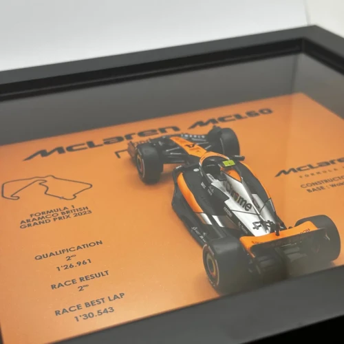 Lando Norris McLaren MCL60 - Livrée Silverstone